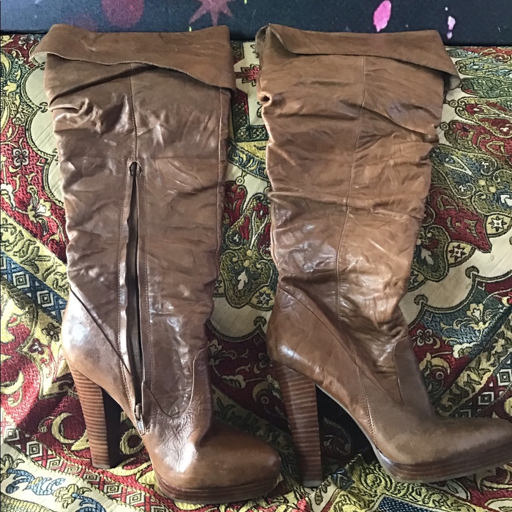 Jessica Simpson tan leather boots